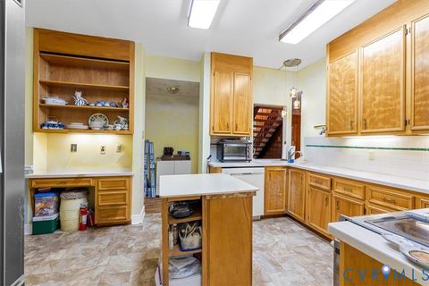 Tiny photo for 6611 Loamy Court, Chesterfield, VA 23838 (MLS # 2612730)