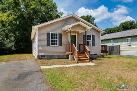 Tiny photo for 1112 Salem Avenue, Hopewell, VA 23860 (MLS # 2625042)