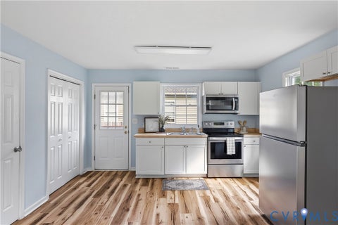 Tiny photo for 1112 Salem Avenue, Hopewell, VA 23860 (MLS # 2625042)