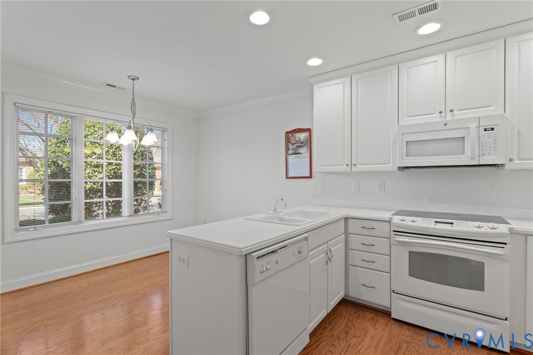 5013 Belmont Park Road