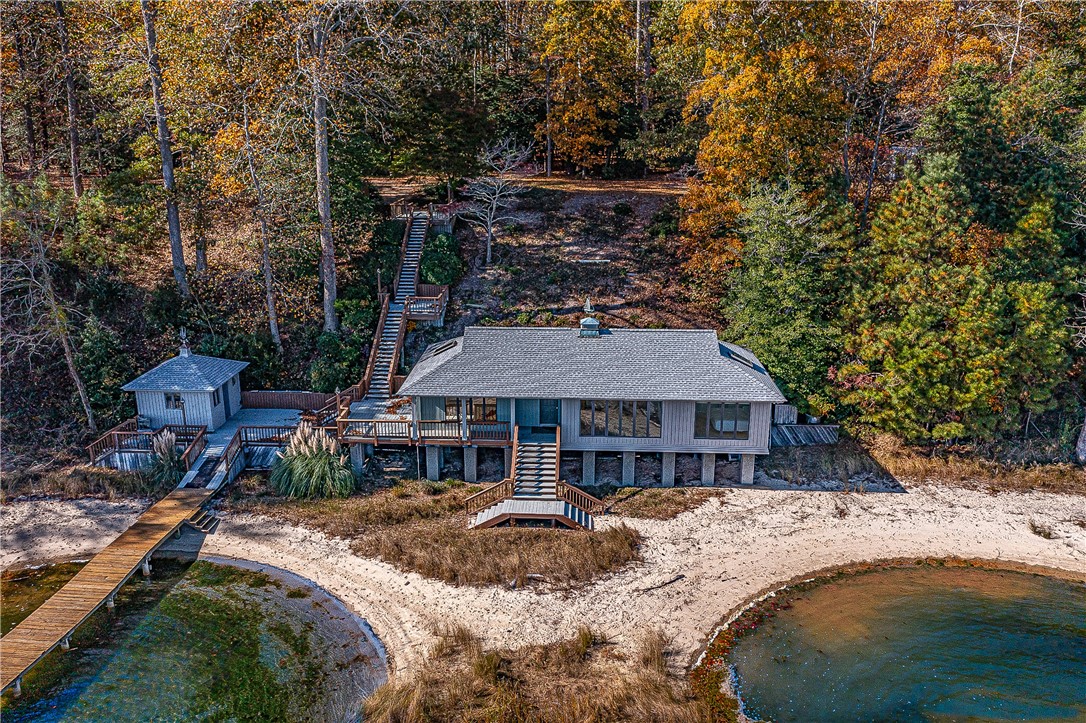 975 Wilton Creek Road