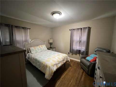 Tiny photo for 2123 Anderson Street, Petersburg, VA 23805 (MLS # 2609541)