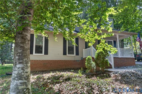 Tiny photo for 26 Cresthill Court, Ruther Glen, VA 22546 (MLS # 2621130)