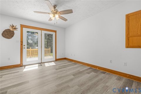 Tiny photo for 4 Old Homestead Circle, Palmyra, VA 22963 (MLS # 2611807)