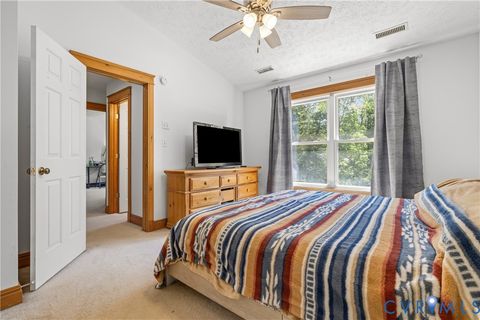 Tiny photo for 4 Old Homestead Circle, Palmyra, VA 22963 (MLS # 2611807)