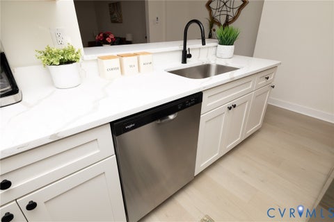 Tiny photo for 3521 Hanover Avenue #B, Richmond, VA 23221 (MLS # 2628528)