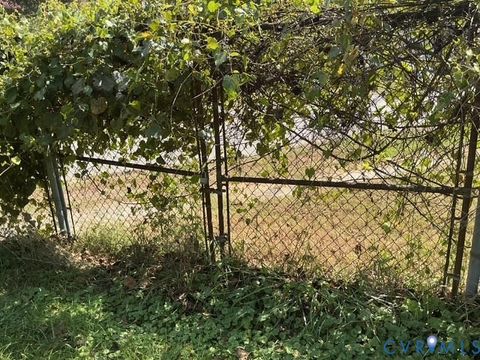 Tiny photo for 2025 N Dupuy Road, Petersburg, VA 23803 (MLS # 2524813)