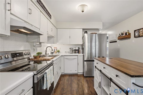 Tiny photo for 13028 Holly View Terrace, Midlothian, VA 23112 (MLS # 2623729)