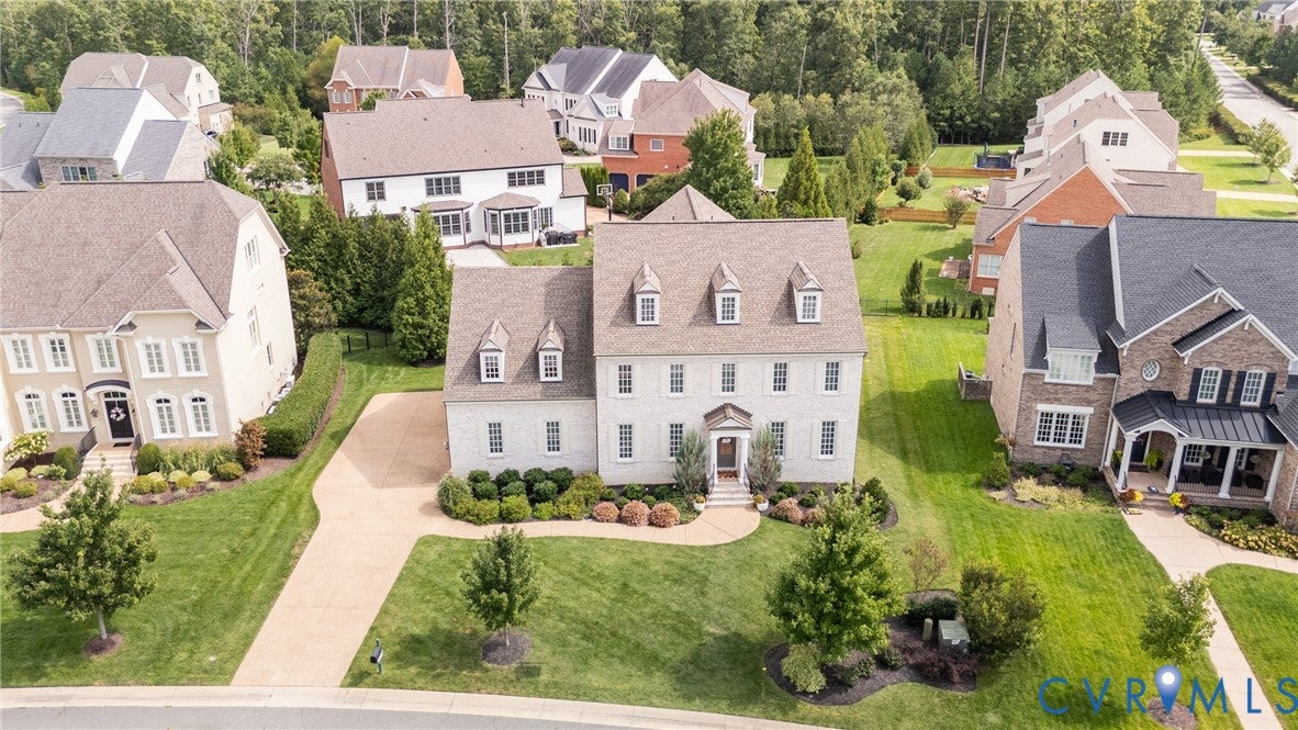 6305 Ellington Woods Drive