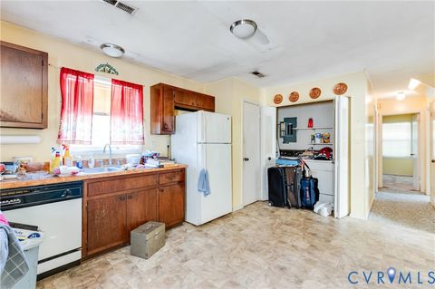 Tiny photo for 1006 Pineville Road, North Chesterfield, VA 23236 (MLS # 2608534)