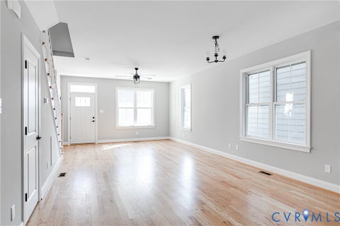 Tiny photo for 312 E 33rd Street, Richmond, VA 23224 (MLS # 2623999)