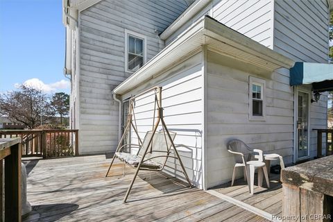 A home in Mathews