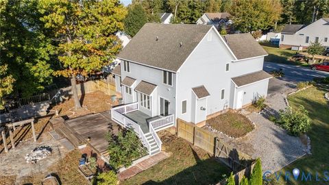Tiny photo for 300 Confederate Run Court, Henrico, VA 23075 (MLS # 2529418)