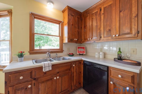 Tiny photo for 6418 Chenault Way, Mechanicsville, VA 23111 (MLS # 2625572)