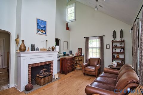 Tiny photo for 8201 Hungary Road, Glen Allen, VA 23060 (MLS # 2609846)