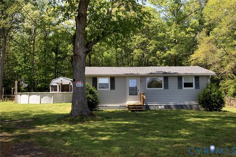 Photo of 95 Fish Brax Lane, Hague, VA 22469 (MLS # 2609391)