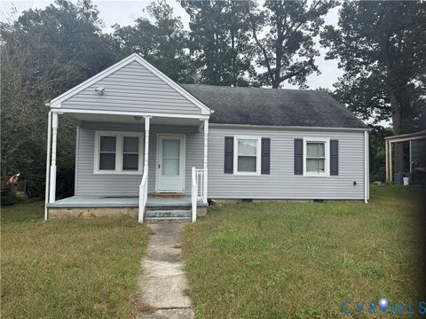 Photo of 515 Gravatt Avenue, Hopewell, VA 23860 (MLS # 2528622)