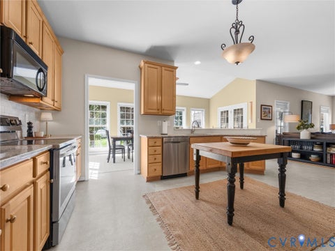 Tiny photo for 9391 Roseland Court, Mechanicsville, VA 23116 (MLS # 2623438)
