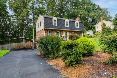 Tiny photo for 9533 Redington Drive, North Chesterfield, VA 23235 (MLS # 2622056)