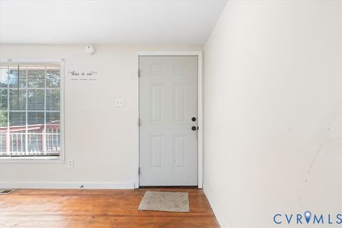 Tiny photo for 105 Gravatt Avenue, Nottoway, VA 23824 (MLS # 2525383)