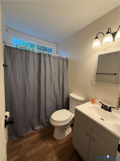 Tiny photo for 105 Gravatt Avenue, Nottoway, VA 23824 (MLS # 2525383)