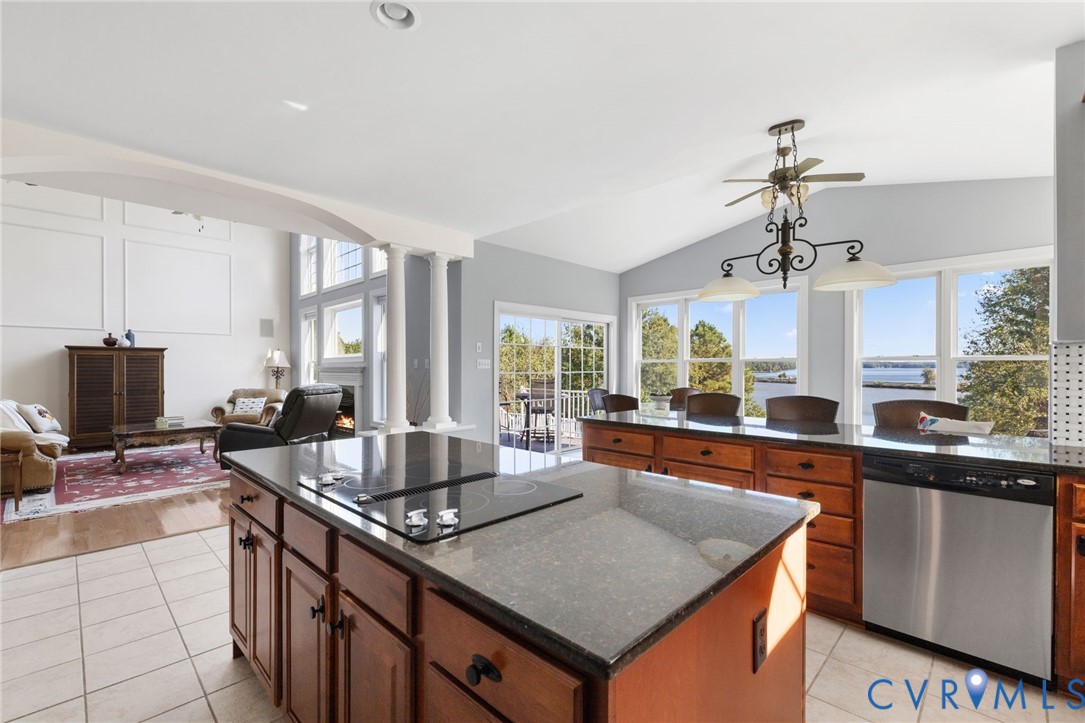 Midlothian, Virginia 23112, United States, 4 Bedrooms Bedrooms, ,4 BathroomsBathrooms,Residential,Active,225645