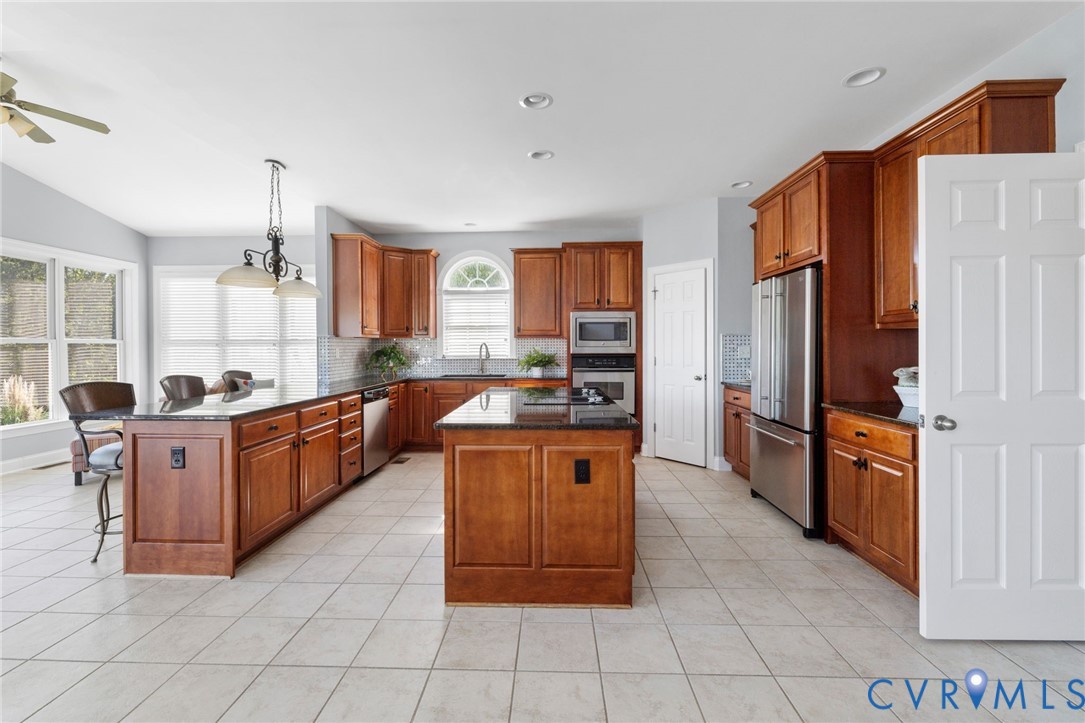 Midlothian, Virginia 23112, United States, 4 Bedrooms Bedrooms, ,4 BathroomsBathrooms,Residential,Active,225645