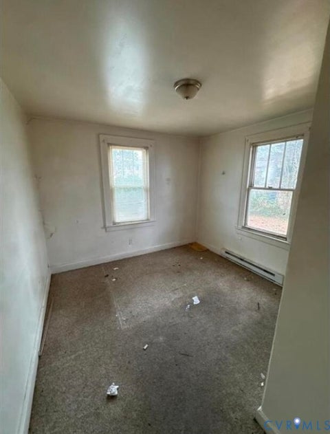 Tiny photo for 111 Tyler Ave AVE, Newport News, VA 23601 (MLS # 2617603)