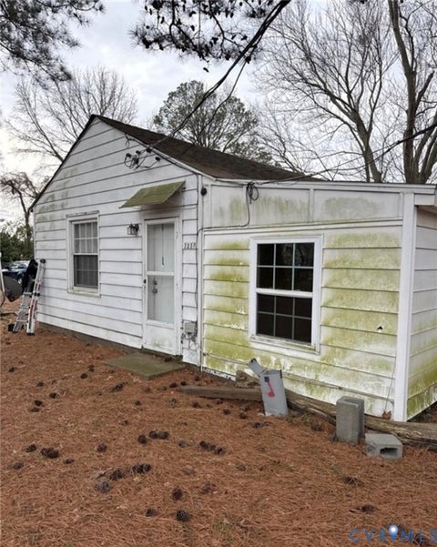 Tiny photo for 111 Tyler Ave AVE, Newport News, VA 23601 (MLS # 2617603)
