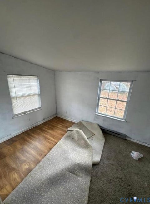 Tiny photo for 111 Tyler Ave AVE, Newport News, VA 23601 (MLS # 2617603)