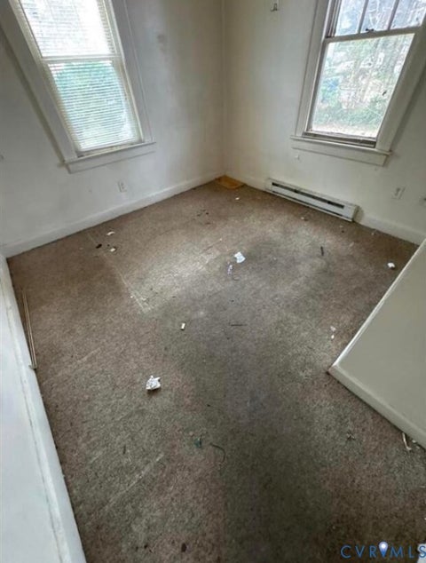 Tiny photo for 111 Tyler Ave AVE, Newport News, VA 23601 (MLS # 2617603)