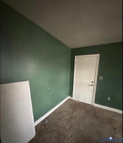 Tiny photo for 111 Tyler Ave AVE, Newport News, VA 23601 (MLS # 2617603)