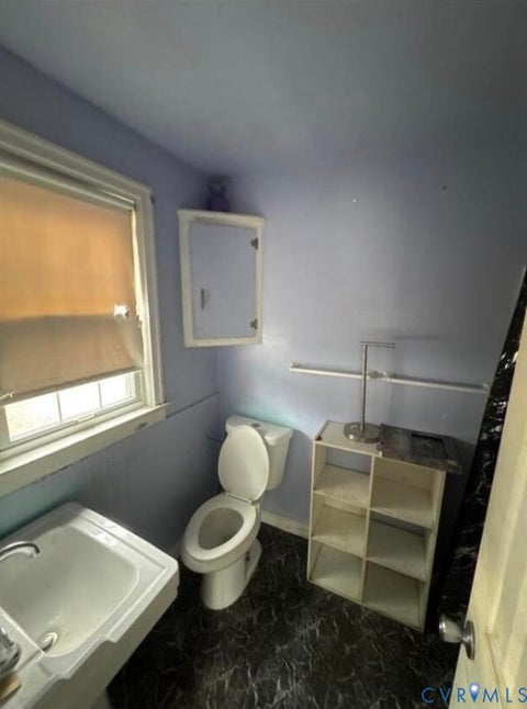 Tiny photo for 111 Tyler Ave AVE, Newport News, VA 23601 (MLS # 2617603)