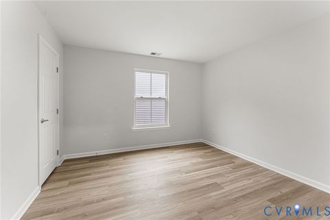 Tiny photo for 7462 S Franklins Way, Quinton, VA 23141 (MLS # 2611488)