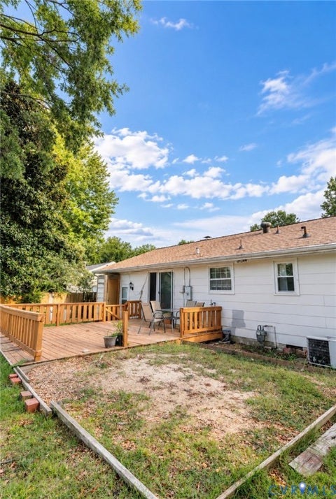 Tiny photo for 3107 Franklin Street, Hopewell, VA 23860 (MLS # 2625055)