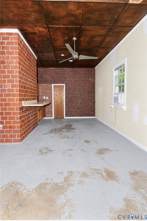 Tiny photo for 3107 Franklin Street, Hopewell, VA 23860 (MLS # 2625055)