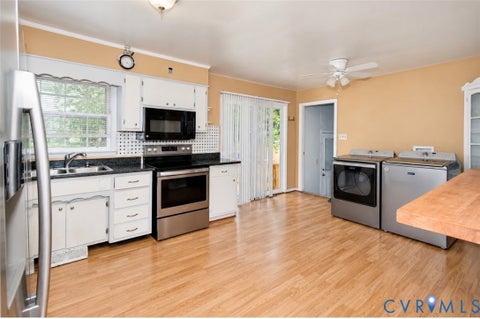 Tiny photo for 3107 Franklin Street, Hopewell, VA 23860 (MLS # 2625055)