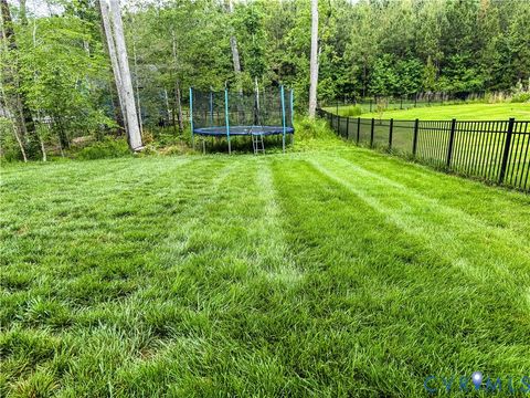 Tiny photo for 5107 Lake Summer Loop, Moseley, VA 23120 (MLS # 2614634)