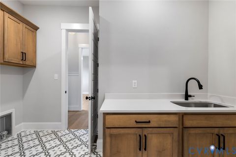 Tiny photo for 5107 Lake Summer Loop, Moseley, VA 23120 (MLS # 2614634)
