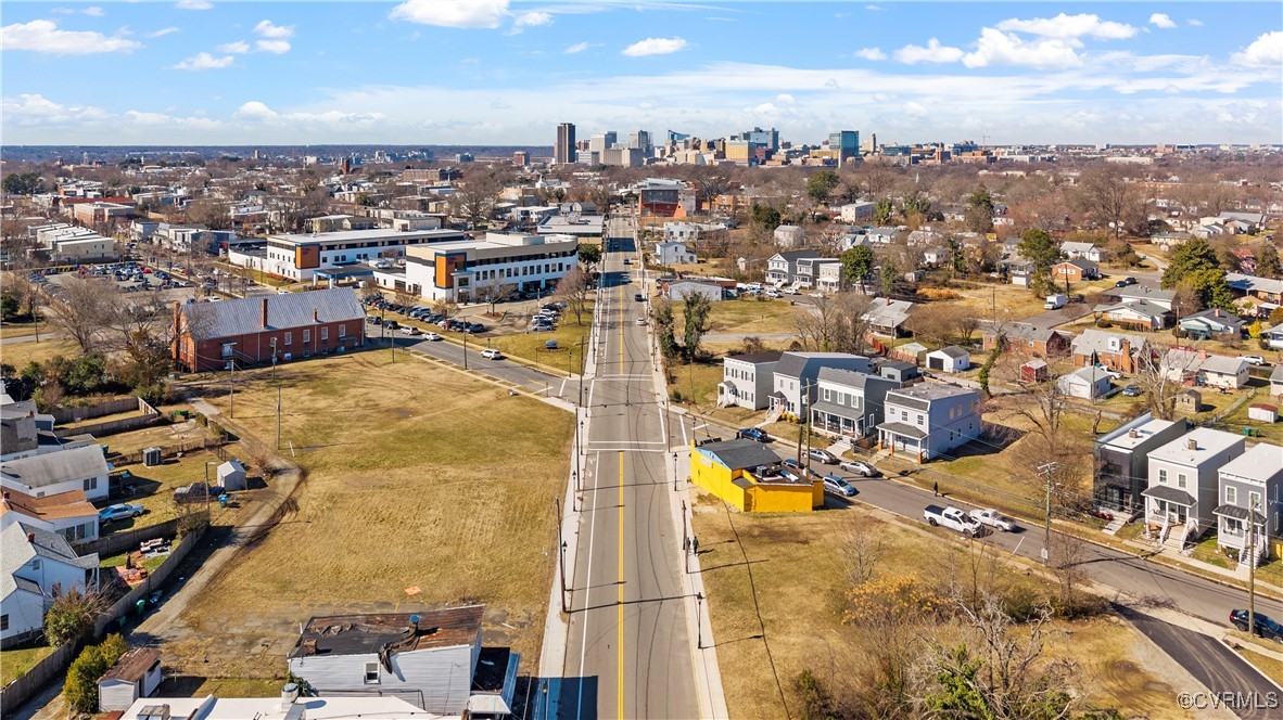 Richmond, Virginia 23223, United States, 3 Bedrooms Bedrooms, ,3 BathroomsBathrooms,Residential,Pending,1301