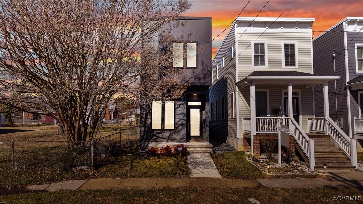 Richmond, Virginia 23223, United States, 3 Bedrooms Bedrooms, ,3 BathroomsBathrooms,Residential,Pending,1301