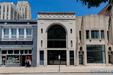 Photo of 302 E Grace Street, Richmond, VA 23219 (MLS # 2619741)