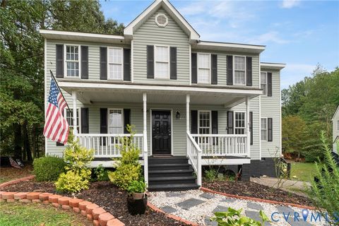Photo of 6900 Summers Trace Terrace, Chesterfield, VA 23832 (MLS # 2527572)