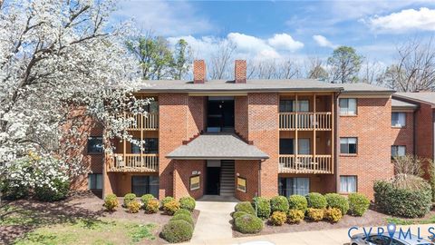 Photo of 2110 Turtle Creek Drive #5, Henrico, VA 23233 (MLS # 2604406)