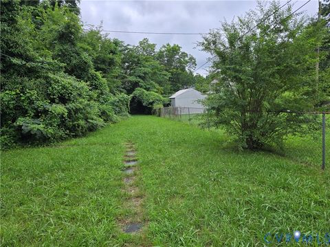 Tiny photo for 611 Milton Street, Richmond, VA 23222 (MLS # 2533778)