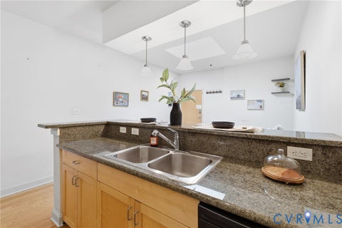 Tiny photo for 1333 W Broad Street #U506, Richmond, VA 23220 (MLS # 2624178)