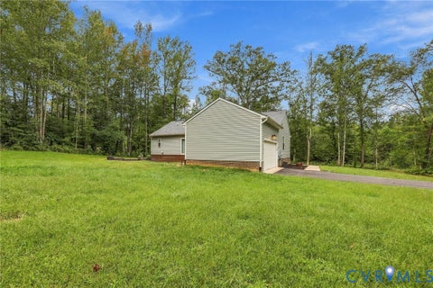 Tiny photo for 1100 Greenes Corner Road, Bumpass, VA 23024 (MLS # 2625820)