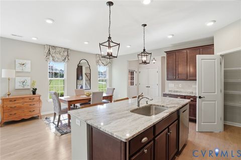 Tiny photo for 6815 Southwalk Heights, Moseley, VA 23120 (MLS # 2607372)