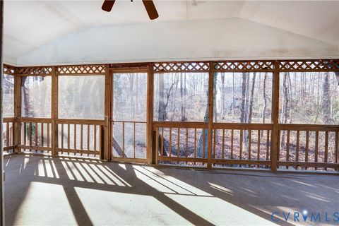 Tiny photo for 106 Monroe Street, Locust Grove, VA 22508 (MLS # 2531935)