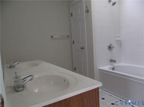 Tiny photo for 707 Catherine Street, Richmond, VA 23220 (MLS # 2533849)